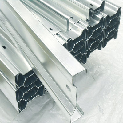 Giá tốt. Cấu trúc thép mạ kẽm mặt đất Cấu trúc lắp đặt bảng điều khiển năng lượng mặt trời Một phần Cấu trúc hỗ trợ PV thép HDG trực tuyến