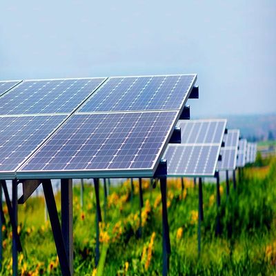 Giá tốt. Thép Q235 Q245 Nhôm 6005-T5 Hệ thống lắp đặt trên mặt đất bảng PV trực tuyến
